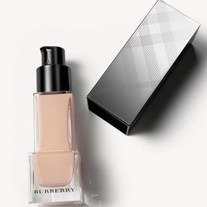 Burberry Nude Radiance No. 1 Fresh Glow Primer